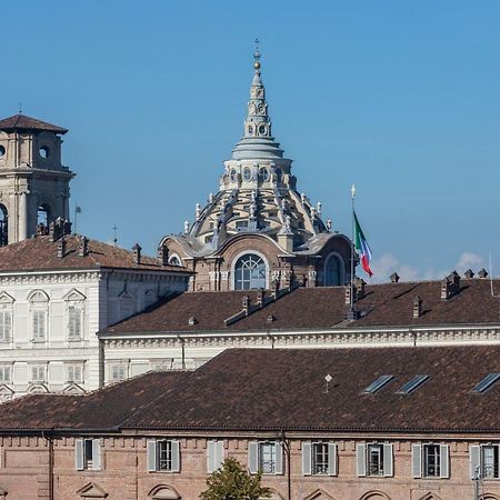 Апартаменты Mansarda In Piazza Castello Турин Экстерьер фото